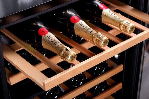 Cantinetta Frigo per Vino da Incasso - WineChamber 60D Powder White - mQuvée