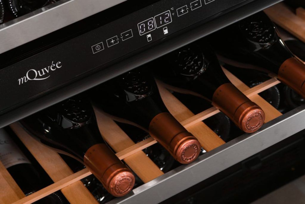 Cantinetta Frigo per Vino da Incasso - WineKeeper Exclusive 25D Fullglass Black Push-Pull - mQuvée
